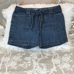 Tommy Hilfiger Women’s Vintage Button Up Jean Shorts With Belt/Button Back Flap